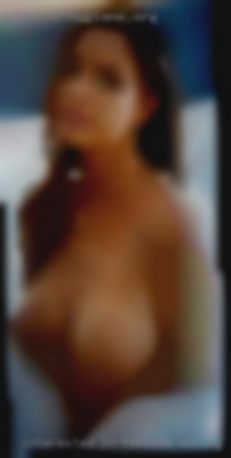 Interested dating in Tucson, AZ in females or couples.